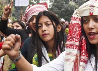 असम में असंतोष क्या गुल खिलायेगा