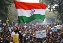 विचार और अभिव्यक्ति की स्वतंत्रता