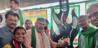 शहीद किसानों की याद में बने पांच स्मारक