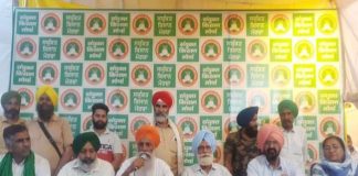 किसान मोर्चा ने कहा, हम बरत रहे कोरोना संबंधी एहतियात