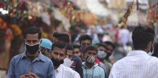 आग लगने पर कुआं खोदने की नीति और आत्ममुग्ध नेतृत्व