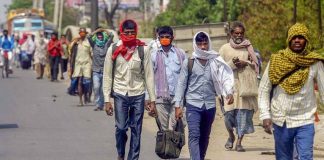 कोविड के बहाने श्रमिक अधिकारों में कटौती की ओर सरकार