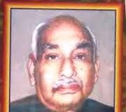 प्रतिबद्धता की पगडंडियां