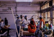 यह महा-आपदा नहीं है बल्कि स्वास्थ्य-ढांचे के महा-विध्वंस की सूचना है – योगेन्द्र यादव