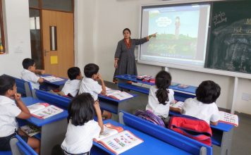 शिक्षा को बाजार के हवाले करने का एजेंडा