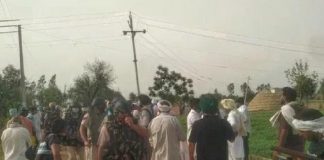 फतेहाबाद में तीन किसानों को पुलिस ने भेजा जेल