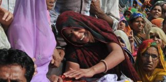 मंदसौर के शहीद किसानों को भूलना नहीं, उनकी शहादत से जनमा एक अपूर्व आंदोलन – सुनीलम