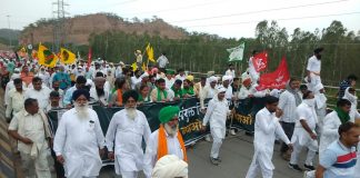 देश भर से उठी खेती बचाओ लोकतंत्र बचाओ की आवाज