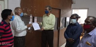 सेंचुरी के श्रमिकों के समर्थन में मप्र मुख्यमंत्री को ज्ञापन