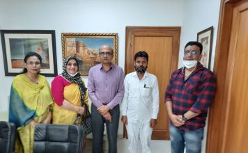 उप्र में उर्दू शिक्षक भर्ती का मामला उठाएंगे प्रशांत भूषण