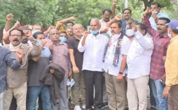 विशाखापत्तनम स्टील प्लांट के निजीकरण के खिलाफ दिल्ली में दस्तक