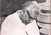 जी हाँ, हम अंधभक्त है, क्या राजनैतिक इतिहासकार रामचंद्र गुहा ,एनडीटीवी पत्रकार रवीश कुमार, टेलीविजन पत्रकार पुण्य प्रसून वाजपेयी , मार्क्सवादी चिंतक प्रो. पूरनचंद जोशी, साहित्यकार डॉ. रामविलास शर्मा , वामपंथी साहित्यकार नामवर सिंह, प्रगतिशील साहित्यकार राजेन्द्र यादव , दिल्ली हाईकोर्ट के भू.पू. मुख्य न्यायाधीश राजेन्द्र सच्चर, ख़तरे उठानेवाले लड़ाकू वकील प्राणनाथ लेखी, दुनियाभर में मशहूर पेंटर मकबूल फिदा हुसैन बुद्धिजीवी नहीं?