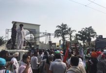 गांधी जयंती पर किसान मोर्चों पर उपवास, चंपारण से वाराणसी पैदल मार्च