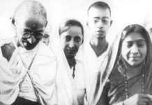 कायर होते हुए कोई हिंसा कर सकता है पर वह सत्याग्रह नहीं कर सकता