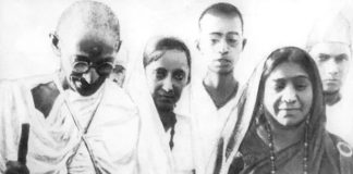 कायर होते हुए कोई हिंसा कर सकता है पर वह सत्याग्रह नहीं कर सकता