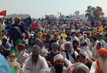 तीनों कृषि कानूनों की वापसी पर कैबिनेट की मुहर, पर कई चिंताजनक बिलों को भी हरी झंडी