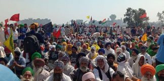 तीनों कृषि कानूनों की वापसी पर कैबिनेट की मुहर, पर कई चिंताजनक बिलों को भी हरी झंडी