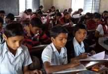 हमारे वक्त में अंग्रेजी का भारतीयकरण होना चाहिए – योगेन्द्र यादव