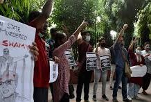 आतंकवाद से लड़ने के नाम पर बने कानूनों का हासिल क्या रहा – प्रशांत भूषण