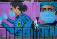 भारत में ओमिक्रोन लहर : हम क्या जानते हैं और क्या करना चाहिए?