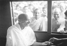 चन्दे में गांधी का अनुशासन