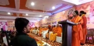 लड़ाई हिन्दुस्तानियत बचाने की है