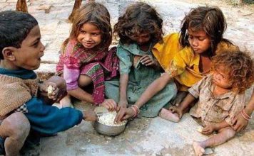 भारत में कोरोना की भयंकर मार लॉकडाउन से गरीबी की दहलीज पर खड़े हो गए 23 करोड़ लोग