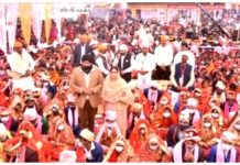 मुस्लिम बहुल क्षेत्र में सिख समुदाय के युवक द्वारा की जा रही अनूठी सेवा