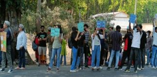 दिल्ली-दून एक्सप्रेस-वे : पेड़ और कुल्हाड़ी के बीच ‘ढाल’ बने युवा और वन गुज्जर आदिवासी