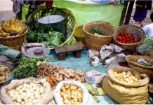 रिकार्ड स्तर पर पहुँचीं खाद्य पदार्थों की कीमतें