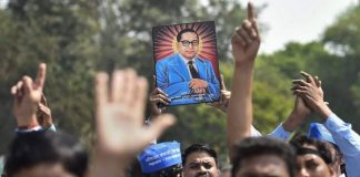 दलित राजनीति को एक नये रेडिकल विकल्प की जरूरत है