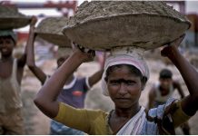 क्या 2022 में घटेगी गरीबी और विषमता?