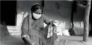 कोविड-19 का असर, आशा और आँगनवाड़ी कर्मियों में बढ़ा तनाव