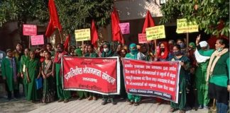 भोजनमाताओं के काम के घण्टे निर्धारित करने, अतिरिक्त कार्य पर रोक लगाने की मांग