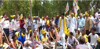 हसदेव अरण्य को बचाने की खातिर आदिवासियों ने किया हाईवे जाम