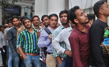 भारत में जीविका के अधिकार के लिए जन आंदोलन चलाने की जरूरत है