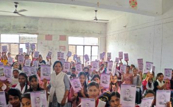 लखीमपुर खीरी पहुंचा ‘घर घर गांधी’ अभियान