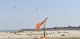 कोविड से कितनी मौतें हुईं? डब्ल्यूएचओ के आंकड़े पर क्यों बौखलाई सरकार?