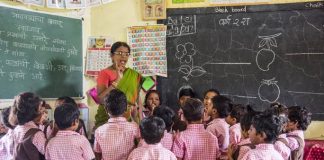 सामाजिक आचरण और शिक्षा