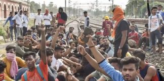 सरकार ‘अग्निपथ’ पर; आक्रोशित युवा सड़कों पर, विशेषज्ञ भी नाराज