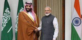 नफरत के खिलाफ लड़ाई हमें अपने बूते लड़नी होगी – योगेन्द्र यादव