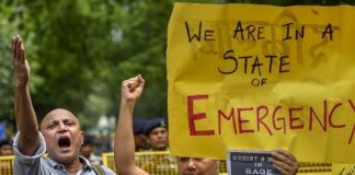 अभिव्यक्ति की आजादी पर बढ़ते खतरे