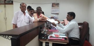 इंदौर में महापौर पद के लिए लोकतांत्रिक मोर्चे ने दलित प्रत्याशी को मैदान में उतारा