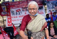 अपने लोगों से झूठी शिकायत कराकर जनांदोलनों को दबाना चाहती है सरकार – इंदौर के जनसंगठन