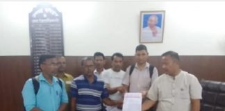 हरिद्वार में सीएण्डएस प्रबंधन द्वारा 11 मजदूर प्रतिनिधियों पर फर्जी मुकदमे के विरोध में ज्ञापन