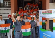 सेल्फी वाली यह आजादी किसकी है?