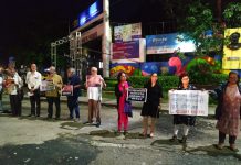 बिलकिस बानो के गुनहगारों की रिहाई के खिलाफ भोपाल में प्रदर्शन