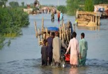 क्या जलवायु में आ रहे बदलावों का आईना है पाकिस्तान में आयी बाढ़?