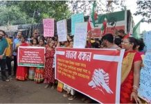 कोलकाता में मुख्यमंत्री ने किया टाला पुल का उदघाटन; उजाड़े गए लोगों का पुनर्वास कब?