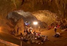 ईश्वर उपस्थित है ! स्पर्श पाने के लिए श्रद्धा चाहिए !